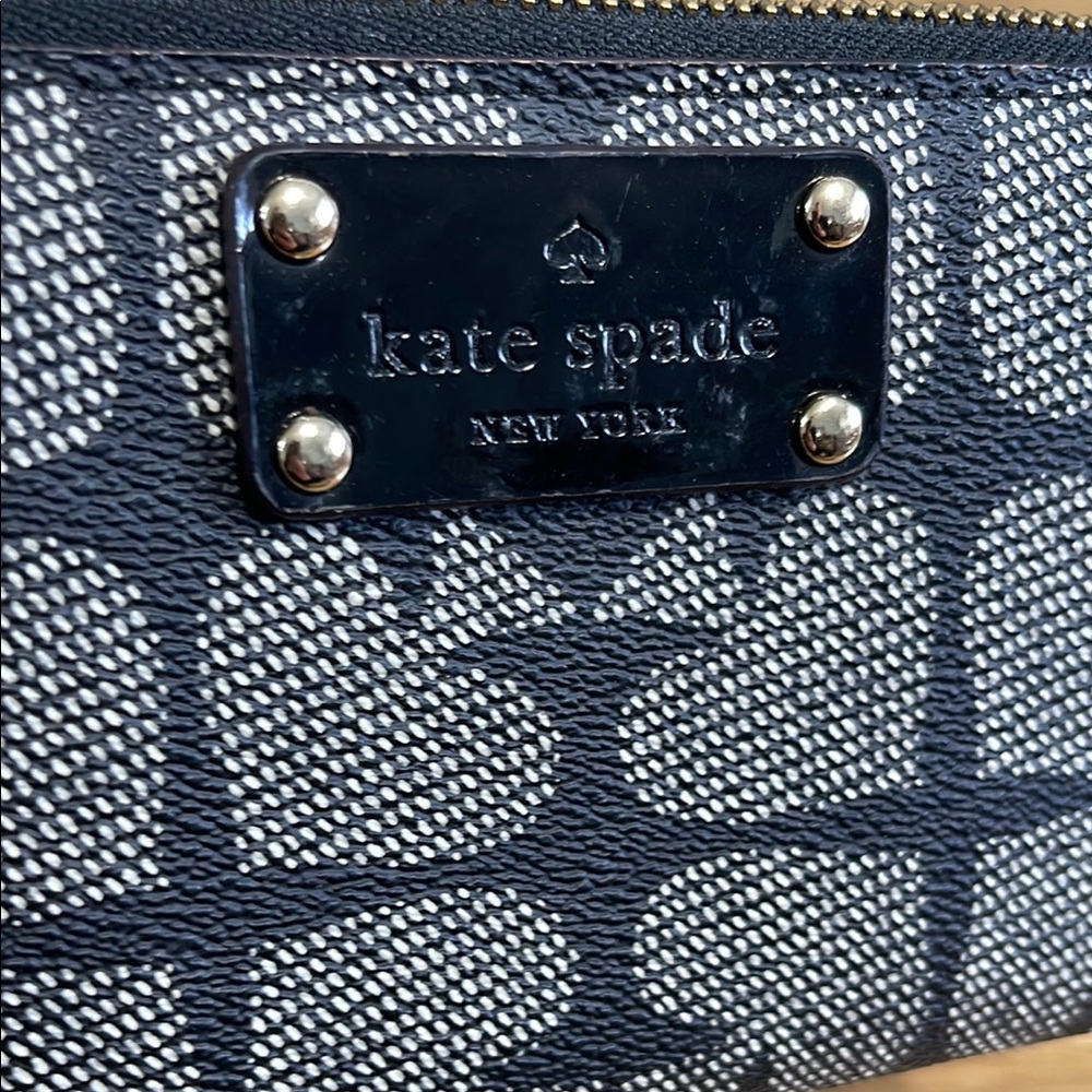Kate Spade Black and Cream Wallet - Picture 7 of 7